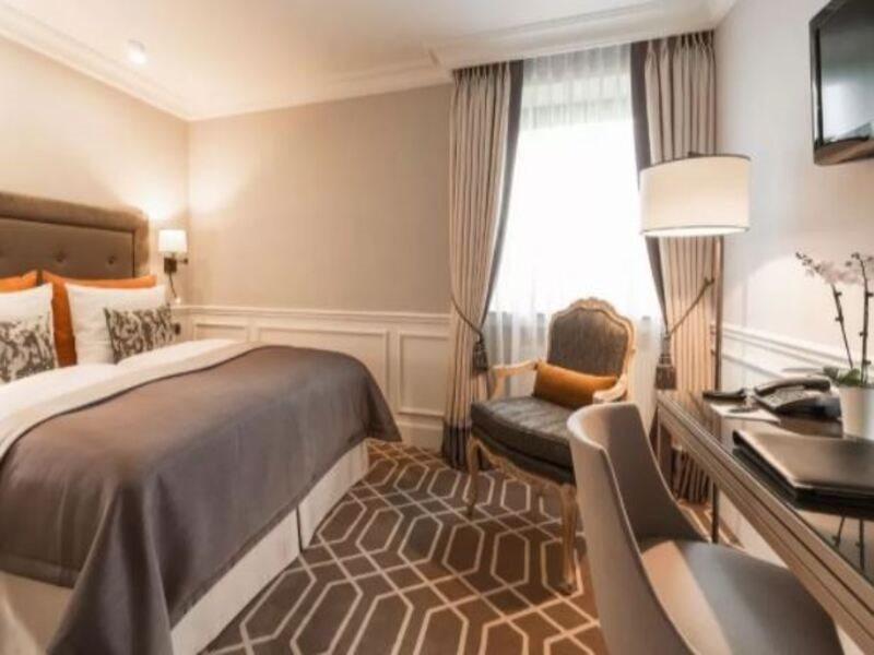 Althoff Hotel Fuerstenhof سيل المظهر الخارجي الصورة Deluxe room